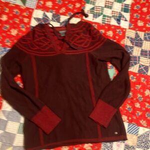 Eddie Bauer hooded sweater, xs